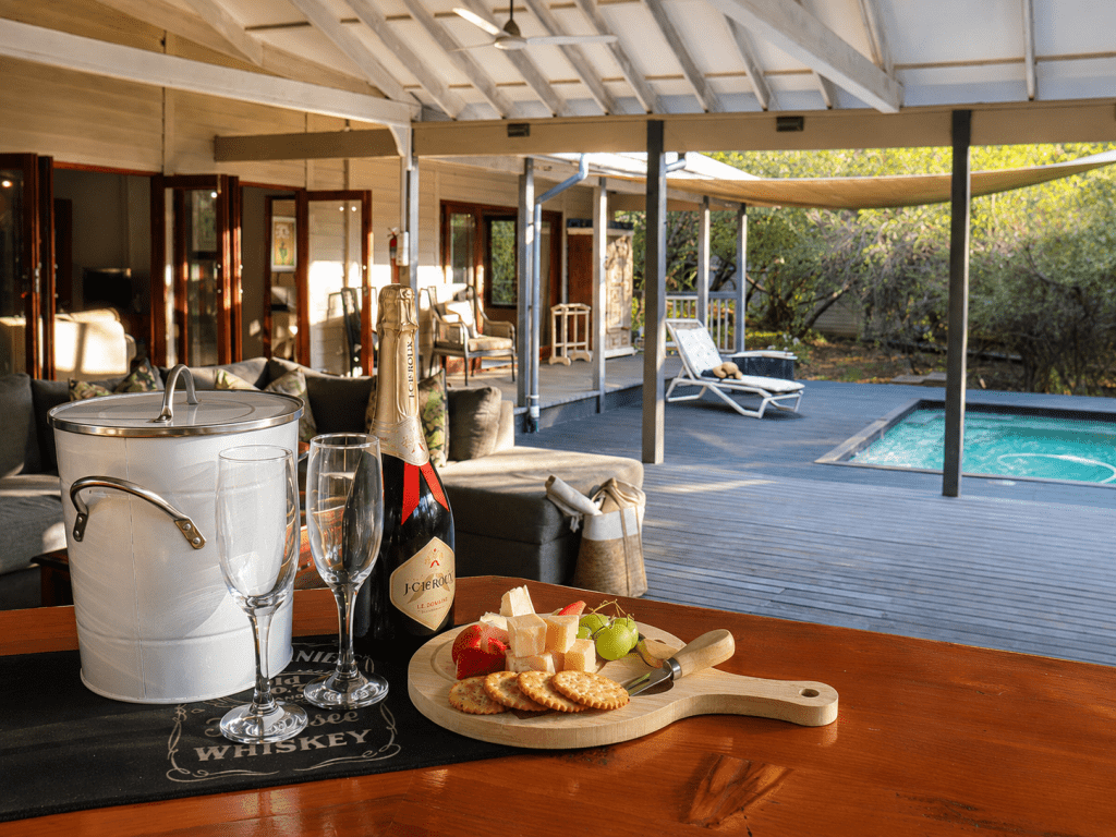 ihlathi lodge champagne 1